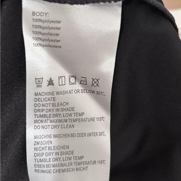 Baleaf Women's Black Long Sleeve Shirt Size Small Hiking Activewear Outdoor - Picture 4 of 4